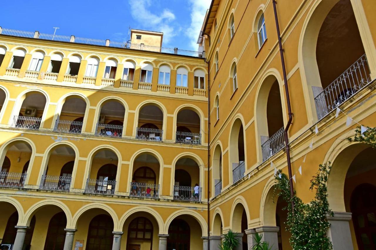 Ostello San Giovanni Bosco لا سبيتسْيا المظهر الخارجي الصورة